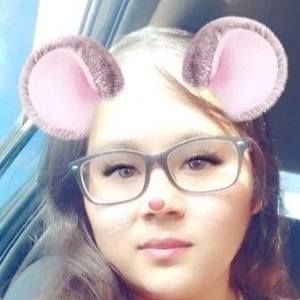 Meet your Posher, Tania